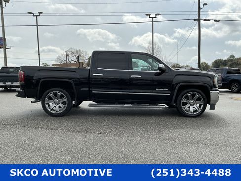 Used 2018 GMC Sierra 1500 SLT w/ SLT Premium Package image 6