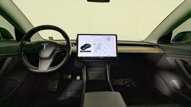 Used 2019 Tesla Model 3 Standard Range Plus RWD image 20