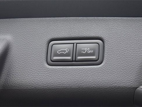 New 2026 Kia Carnival EX image 19