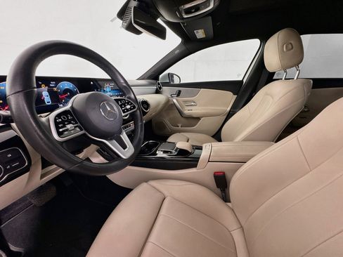 Used 2020 Mercedes-Benz A 220 image 19