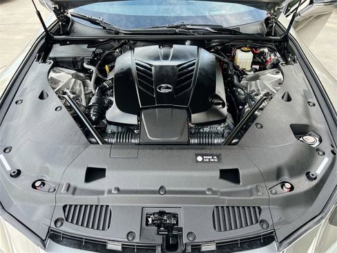 Certified 2021 Lexus LC 500 Convertible w/ Touring Package image 10