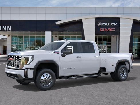 New 2026 GMC Sierra 3500 Denali w/ Technology Package AWD/4WD image 2