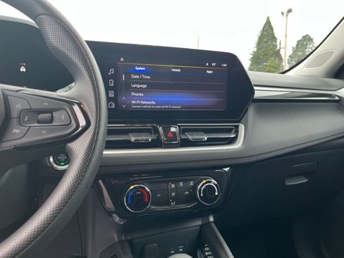 Used 2025 Chevrolet TrailBlazer LT image 20