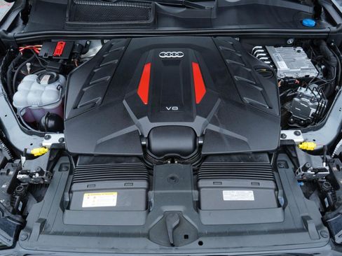 Used 2025 Audi SQ7 Premium Plus AWD/4WD image 76