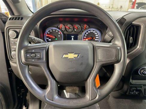 Used 2021 Chevrolet Silverado 1500 Custom image 17