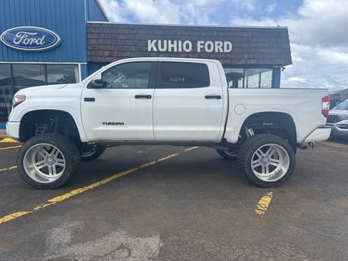 Used 2017 Toyota Tundra TRD Pro AWD/4WD image 2