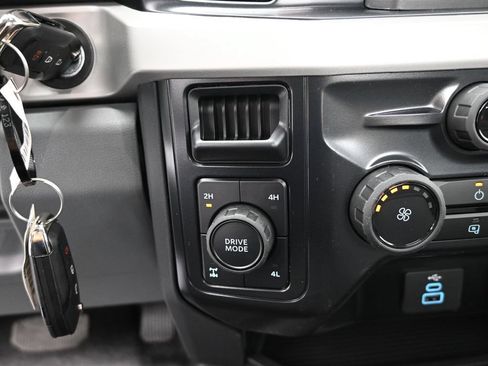 New 2026 Ford F350 XL w/ FX4 Off-Road Package AWD/4WD image 14