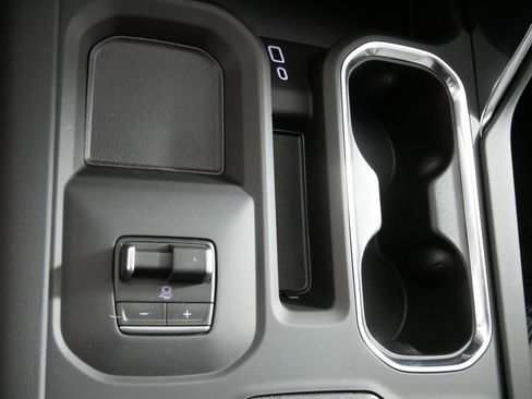 New 2026 GMC Sierra 3500 Denali w/ Denali Reserve Package image 25