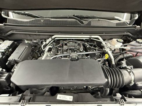 Used 2026 Chevrolet Colorado LT w/ Advanced Trailering Package image 36