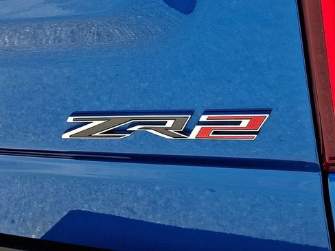 Used 2022 Chevrolet Silverado 1500 ZR2 w/ Technology Package AWD/4WD image 36
