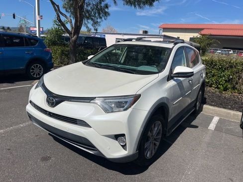 Certified 2017 Toyota RAV4 Limited w/ Advanced Technology Package image 20