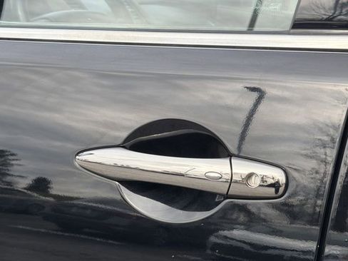 Certified 2019 Nissan Armada Platinum w/ Captain's Chairs Package image 36