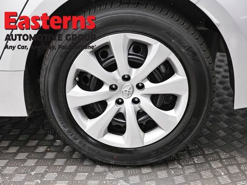 Used 2023 Toyota Corolla LE FWD image 8