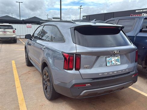 Used 2021 Kia Sorento S w/ Panoramic Sunroof Package AWD/4WD image 11