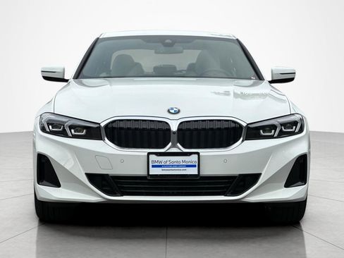 Used 2023 BMW 330i Sedan w/ Parking Assistance Package RWD image 8