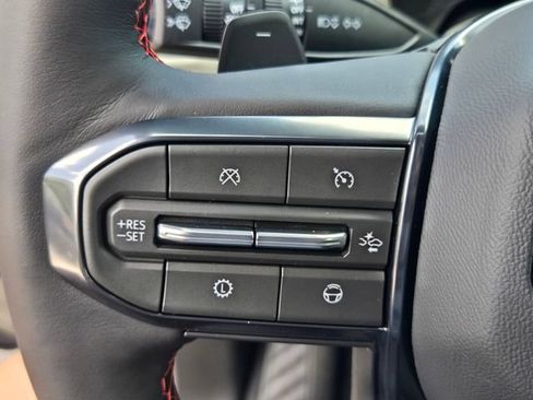 New 2026 GMC Yukon XL AT4 Ultimate AWD/4WD image 25