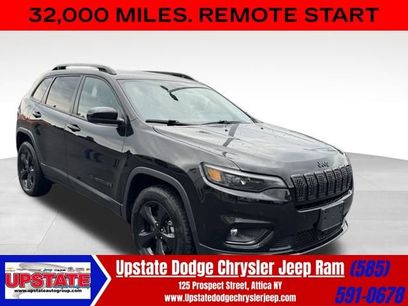 Used 2023 Jeep Cherokee Altitude Lux