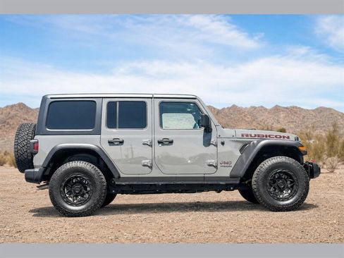 Used 2021 Jeep Wrangler Unlimited Rubicon AWD/4WD image 9