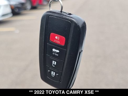Used 2022 Toyota Camry XSE AWD/4WD image 28