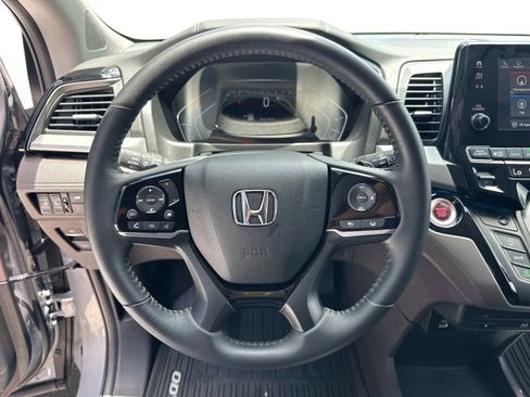 Used 2023 Honda Odyssey Touring image 30