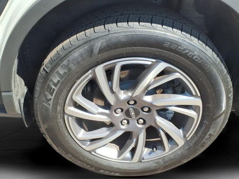 Used 2023 Lincoln Corsair FWD image 14