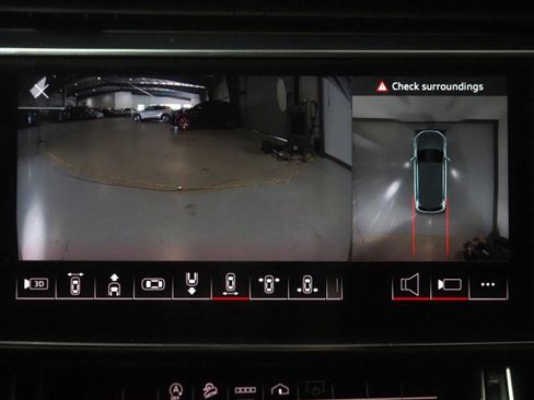 Used 2023 Audi Q7 2.0T Premium Plus w/ Premium Plus Package AWD/4WD image 31