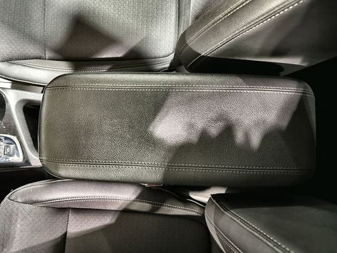 Used 2023 Buick Encore GX Preferred image 22