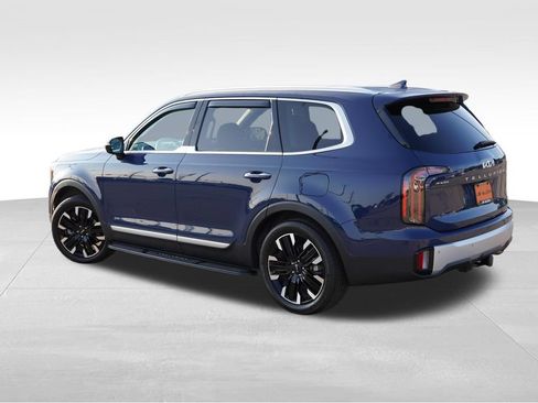 Certified 2024 Kia Telluride SX Prestige w/ Towing Package AWD/4WD image 8
