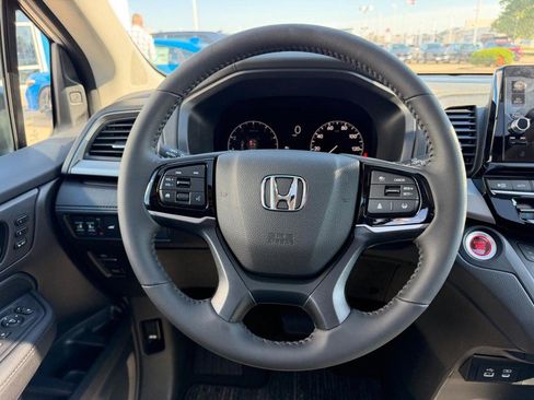 New 2026 Honda Odyssey EX-L image 14