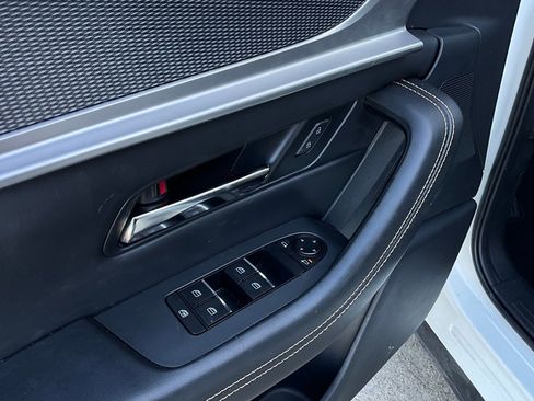 Used 2025 MAZDA CX-70 3.3 Turbo w/ Preferred Package image 19