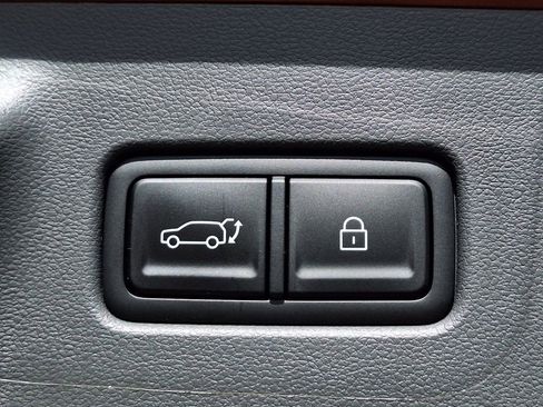 New 2025 Hyundai Santa Fe Calligraphy AWD/4WD image 32