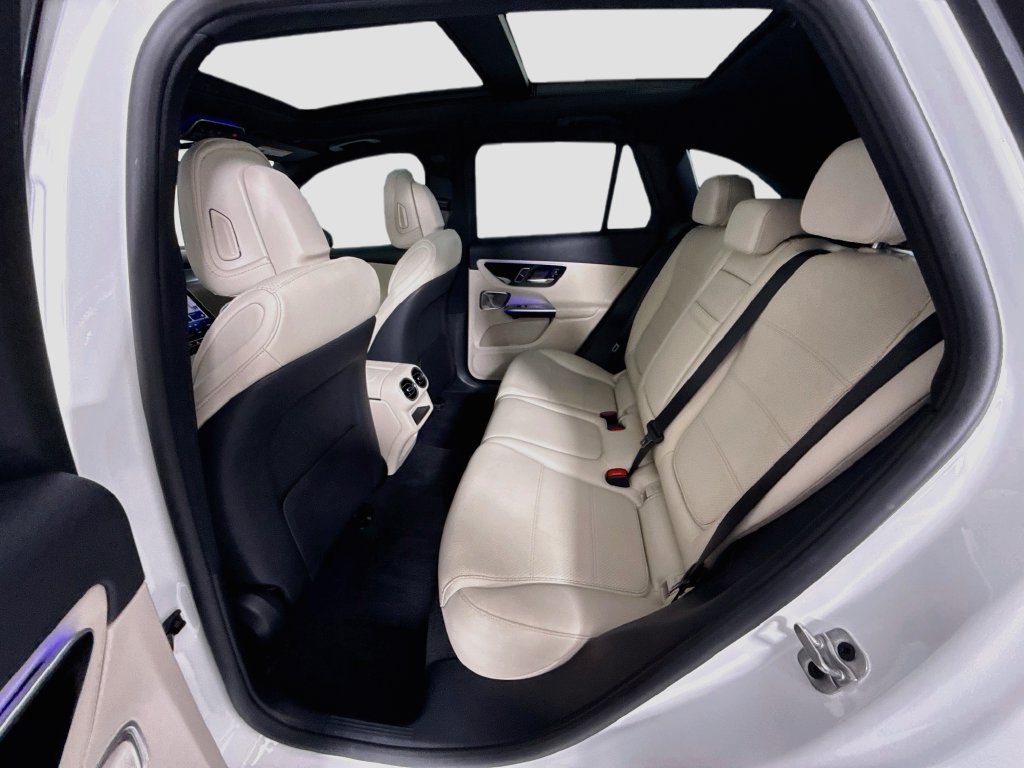 Certified 2026 Mercedes-Benz GLC 300 image 21