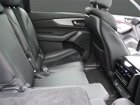 Certified 2023 Acura MDX A-Spec image 21