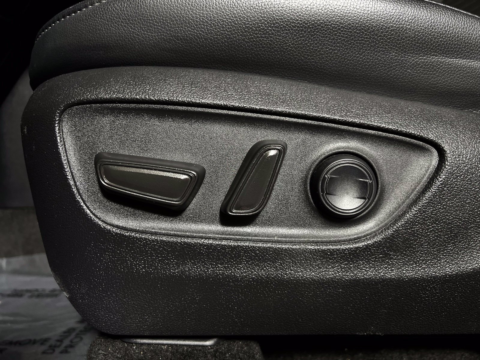 Used 2023 Toyota Highlander XSE AWD/4WD image 14
