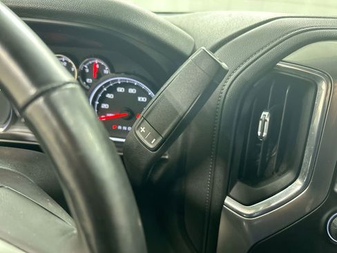 Used 2019 Chevrolet Silverado 1500 RST image 17