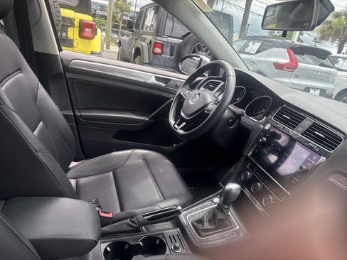 Used 2019 Volkswagen Golf Alltrack AWD/4WD image 41