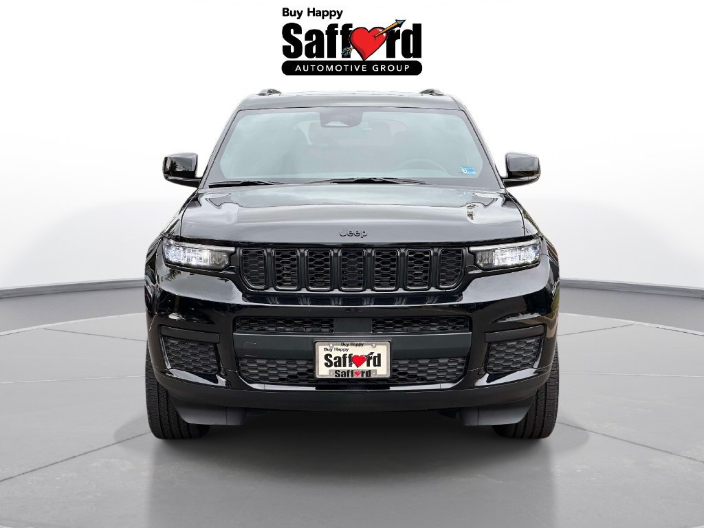 Used 2025 Jeep Grand Cherokee L Altitude AWD/4WD image 8