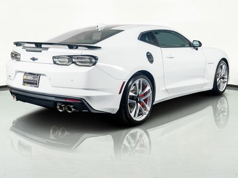 Used 2024 Chevrolet Camaro SS image 10