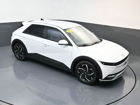 Certified 2023 Hyundai Ioniq 5 SEL image 15