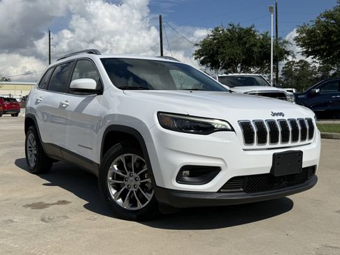 Used 2020 Jeep Cherokee Latitude Lux w/ Quick Order Package 26H Lux FWD image 2