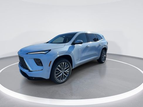 New 2026 Buick Enclave Avenir w/ Super Cruise Package image 4