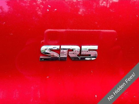 Used 2015 Toyota 4Runner SR5 AWD/4WD image 8