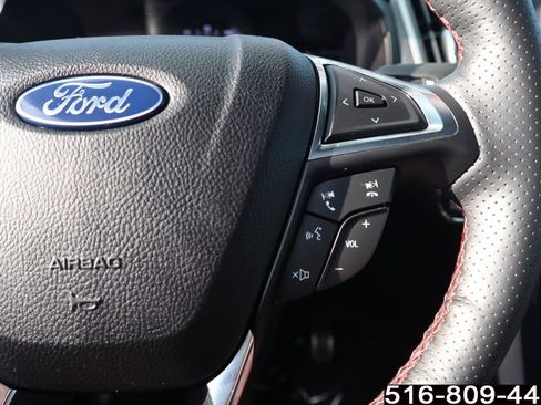 Used 2022 Ford Edge ST-Line image 19