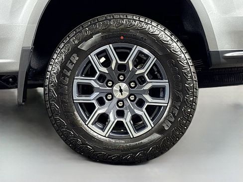 Used 2026 Chevrolet Colorado Z71 w/ Technology Package image 35