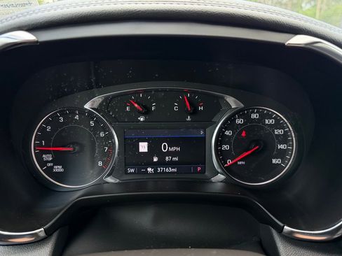 Used 2024 Chevrolet Blazer LT w/ Sound & Technology Package FWD image 16