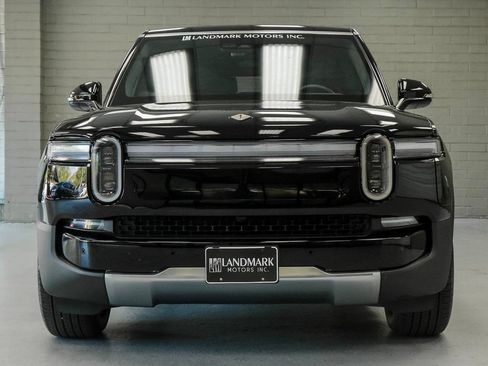 Used 2025 Rivian R1S Adventure AWD/4WD image 7