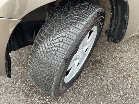 Used 2010 Toyota RAV4 4WD image 39