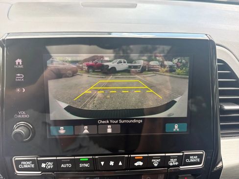 Used 2023 Honda Odyssey EX-L image 22