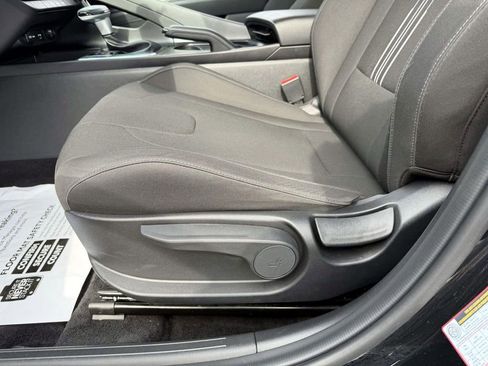 Certified 2023 Hyundai Elantra SEL FWD image 18