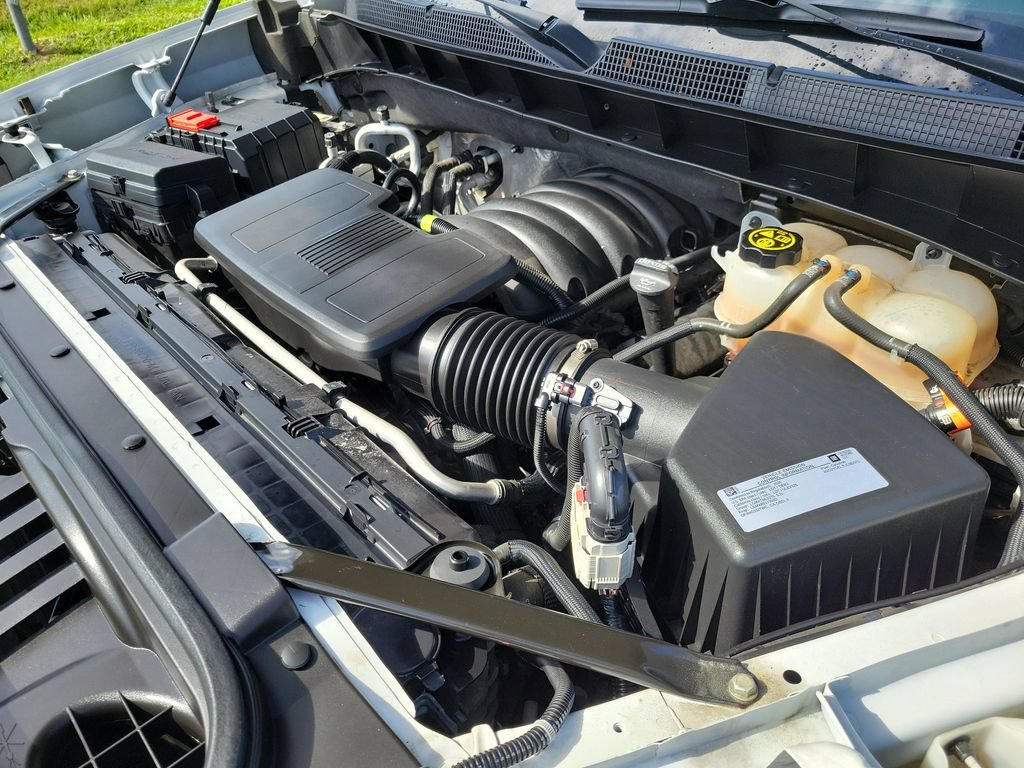 Used 2020 Chevrolet Silverado 1500 LTZ w/ LTZ Premium Package AWD/4WD image 37